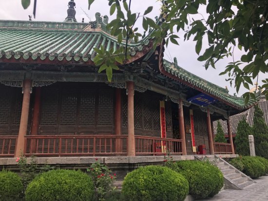 Prime Minister Temple, Kaifeng