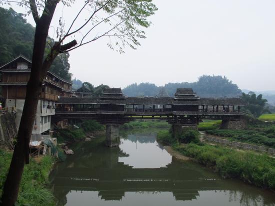 Chengyang Bridge Scenic Resort