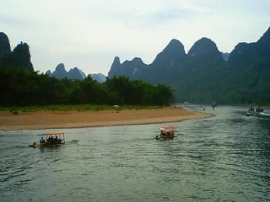 Guilin ZhengYang BuXingJie (ShanHu BeiLu)