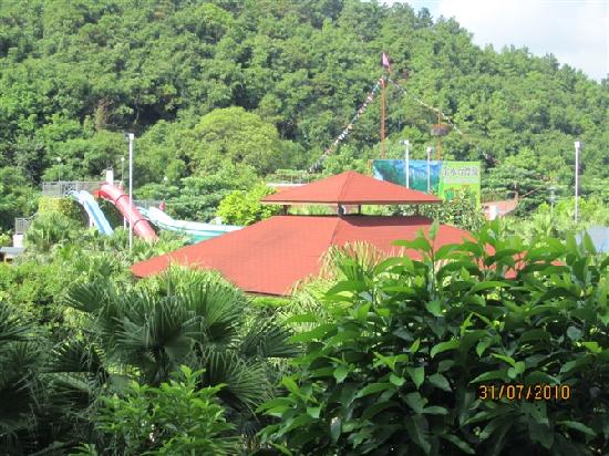 Yunfu Mountain Hot Spring