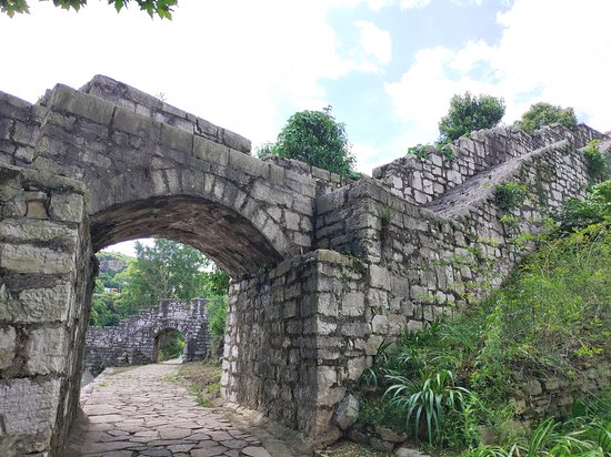 Fuquan Ancient City Wall