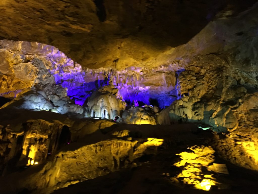 Dishui Cavern