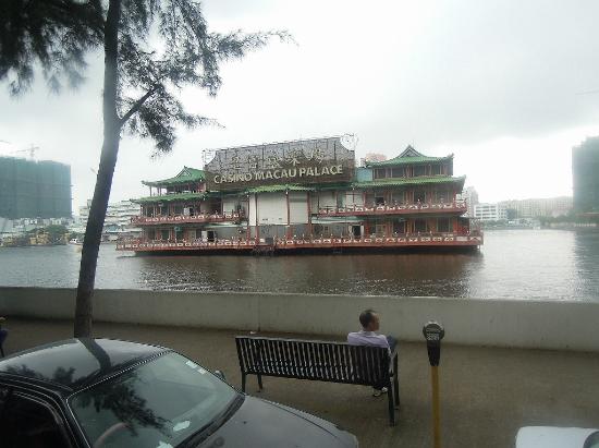 Macau Palace (Floating Casino)