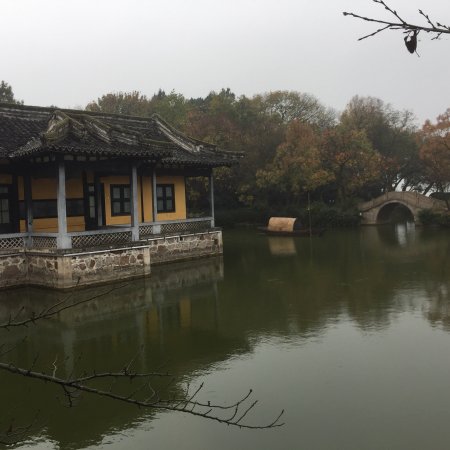 Qiandeng Ancient Town