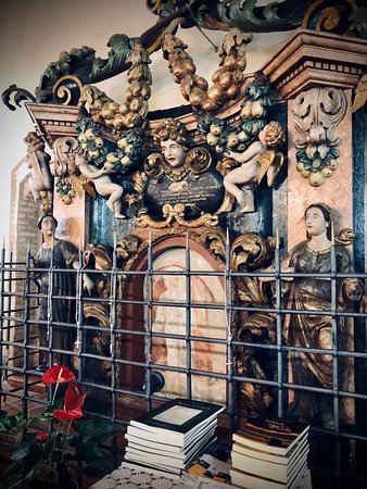 Santuario Santa Maria Apparente