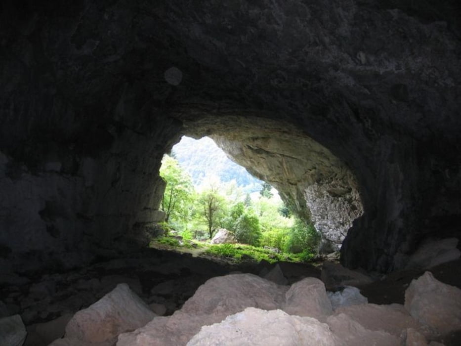 Grotta la Camerona