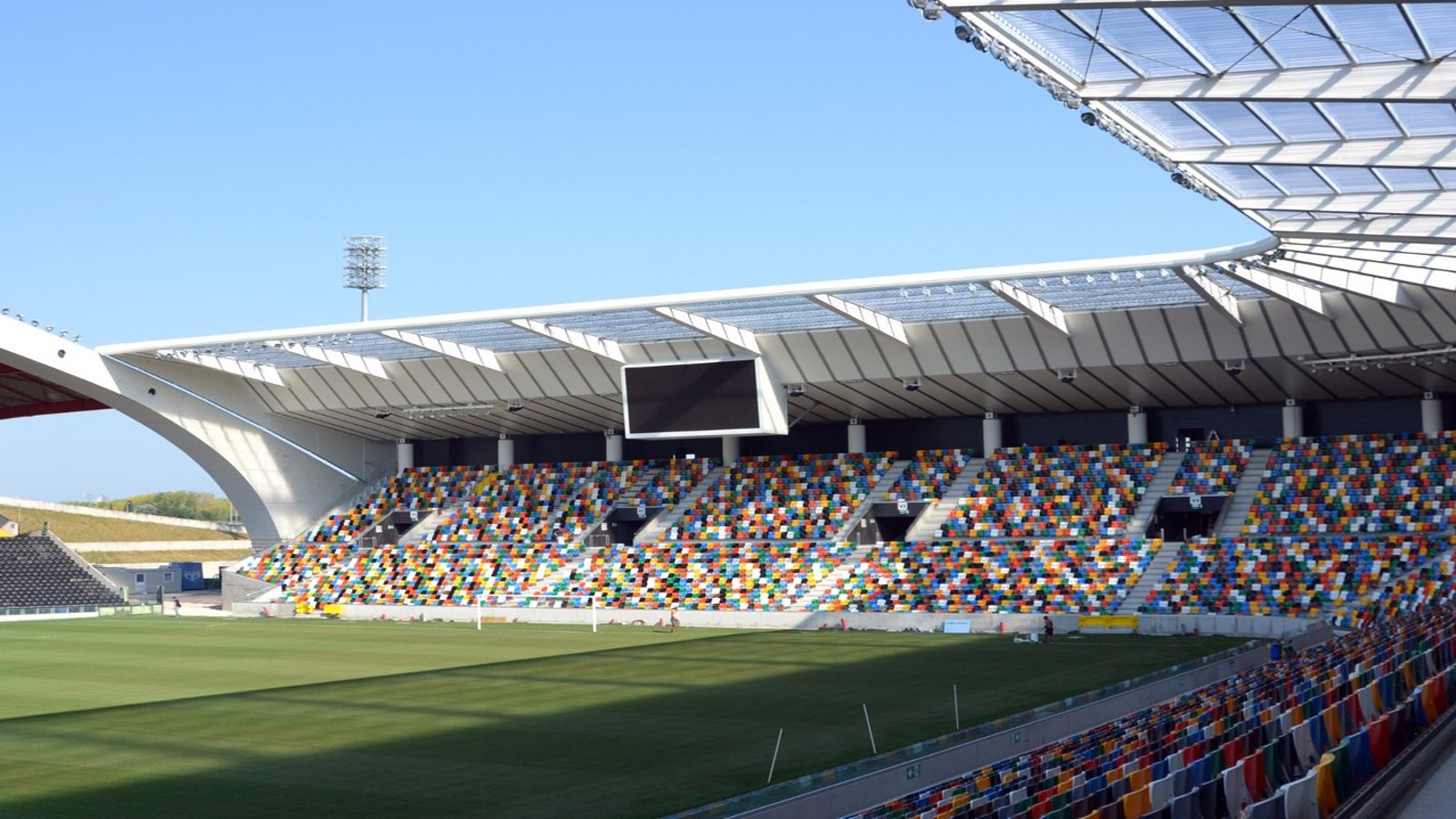 Stadio Friuli (Dacia Arena)