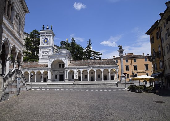 Fontana del Carrara