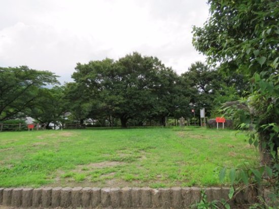 Okusa Castle Ruins Park