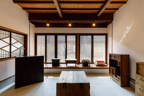 Gallery Shiraito
