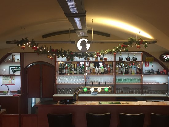 Casanova Pub