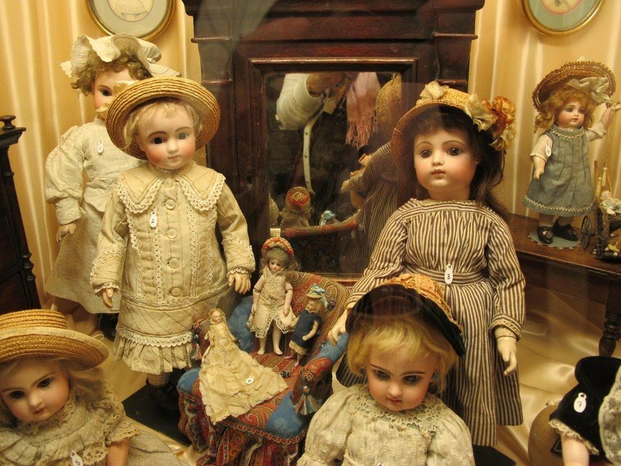 Musee des poupees bella