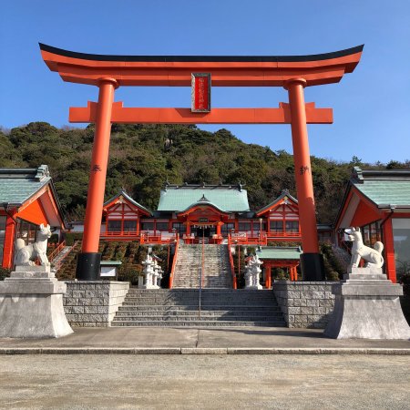 Fukutokuinari Shrine
