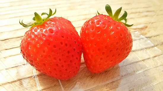 Gourmet Strawberry Kan Maeda