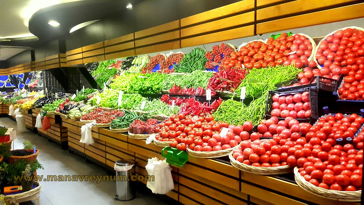 JA Rihoku Farmer's Store Yottekeshi Nirasaki