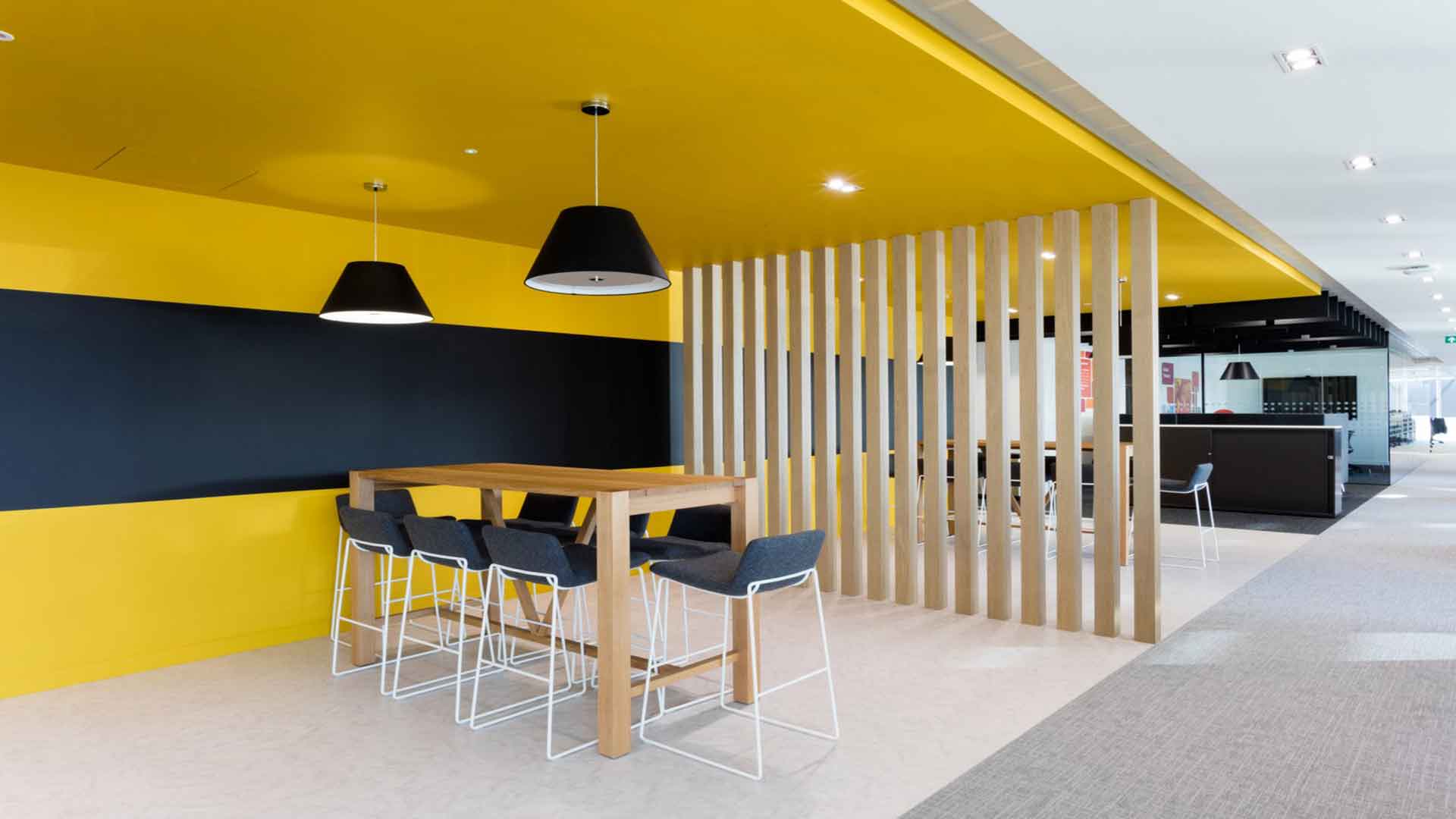 Color Block Office & Cafe