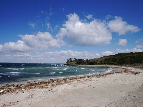 Koromozaki Beach