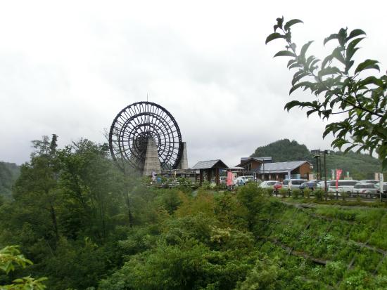 Michi-no-Eki Obachanichi Yamaoka