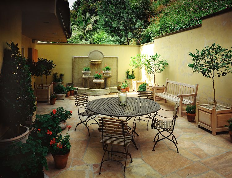 Sancha Patio