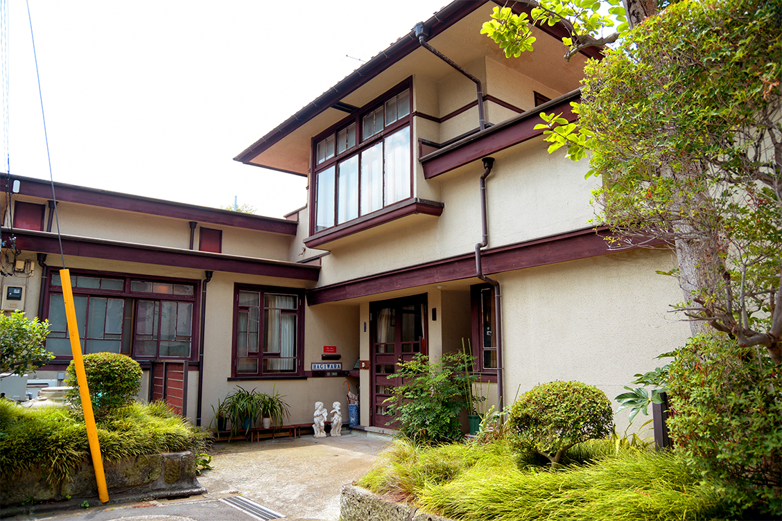 H Tokyo, Mishuku
