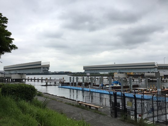 Hanedakado Bridge