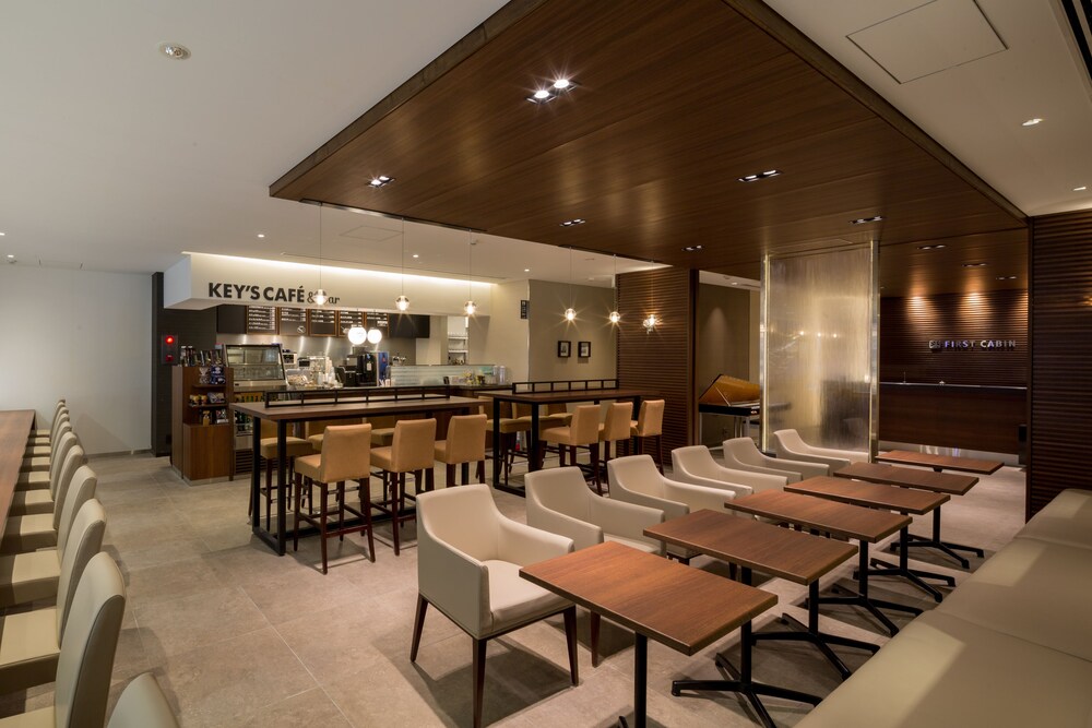 Customer Cafe Akasaka