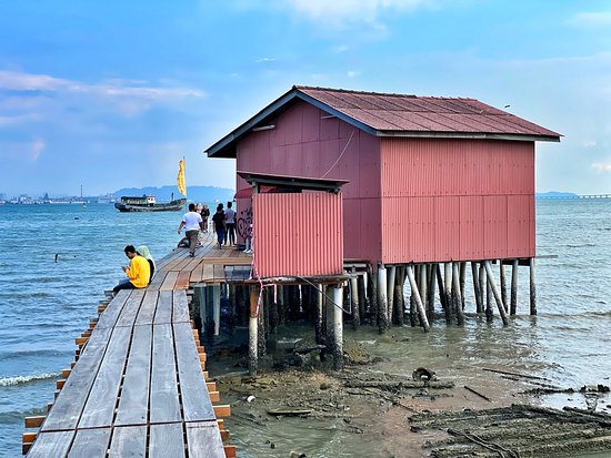 Tan Jetty