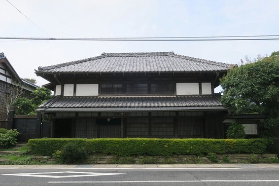Watanabe Family Residence