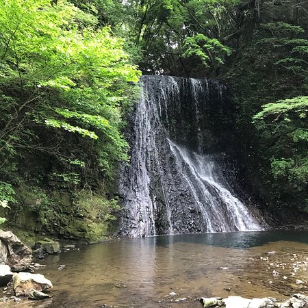Yomogi Fudodaki Waterfall