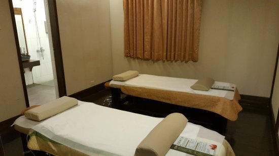 Six Star Foot Massage Hall - Minquan Branch