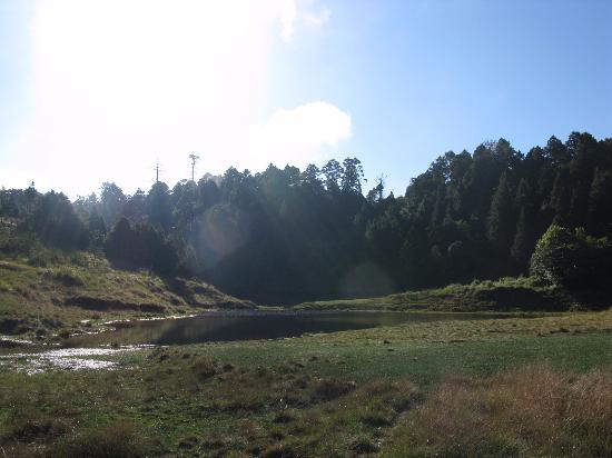 Jialuo Lake