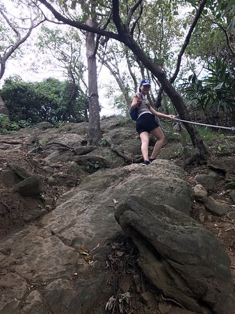 Ying Ge Stone Trail