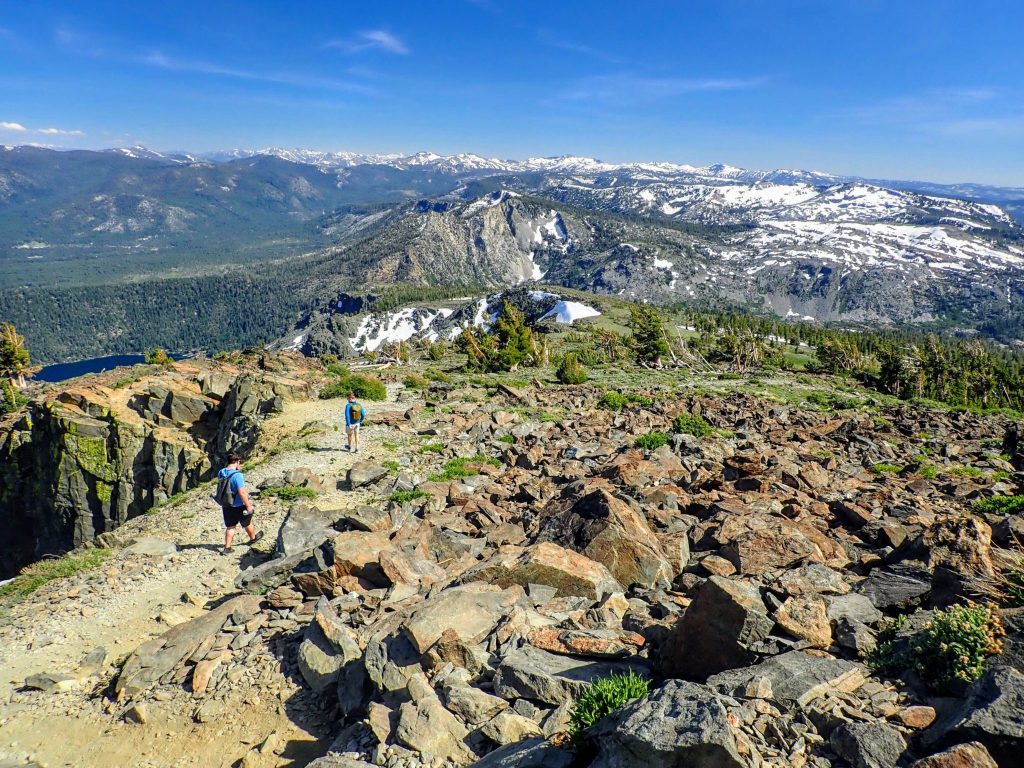 Jhonghan Mt. Trail
