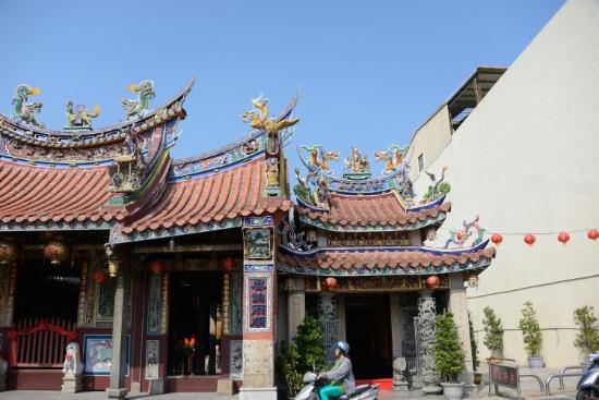 Taichung Wanhe Temple