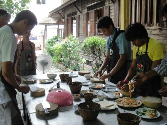 Smart Cook Thai Cookery School