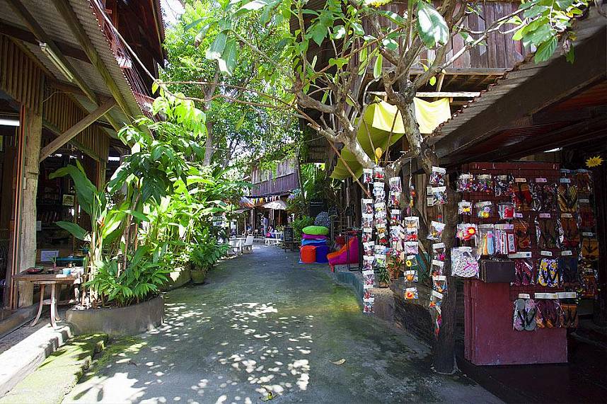 Baan Tawai Village