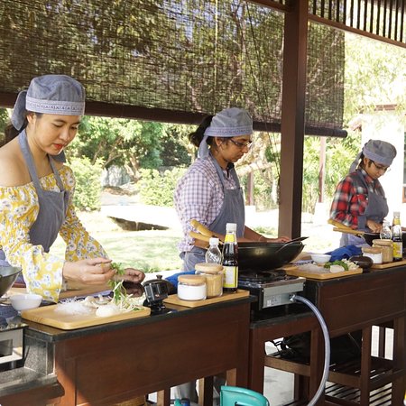 Grandma's Home Cooking School