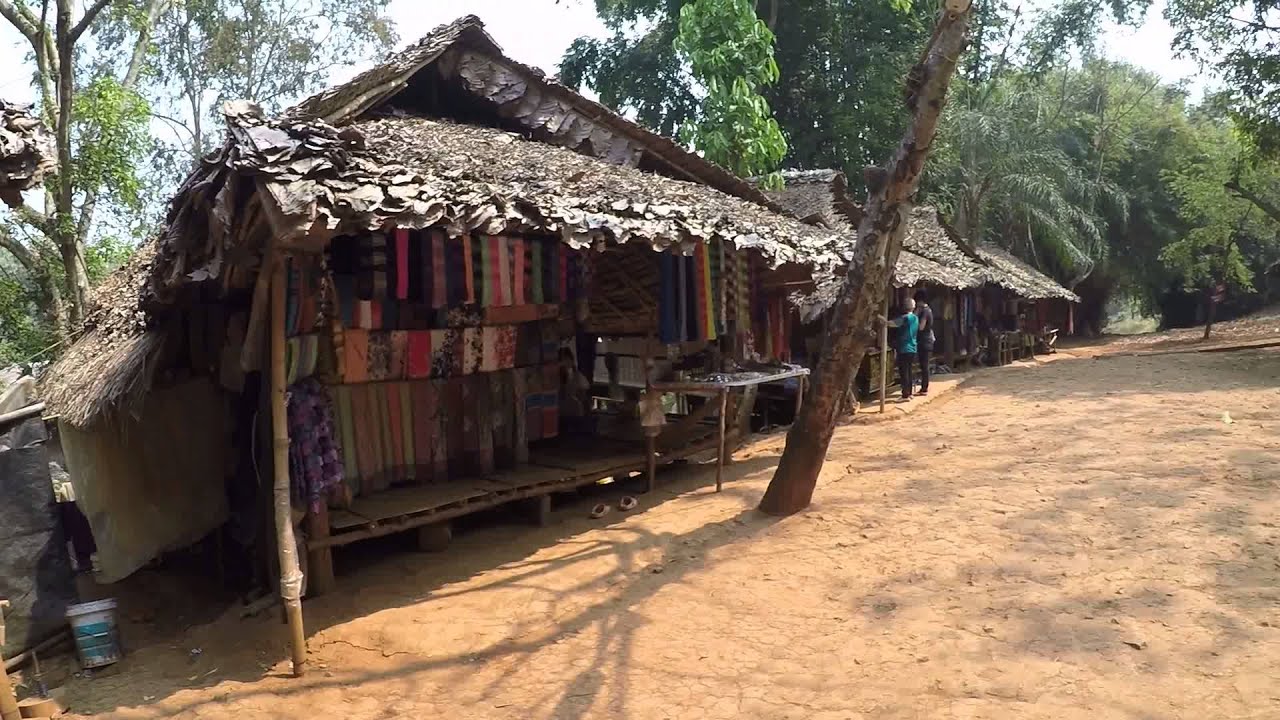 Longneck Karen Village