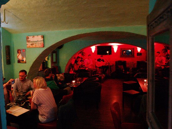 Luna Lounge