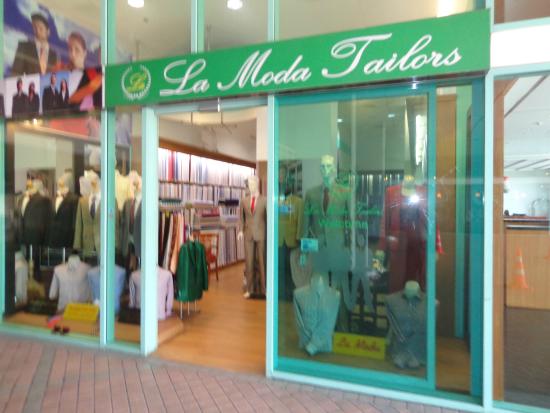 La Moda Tailors