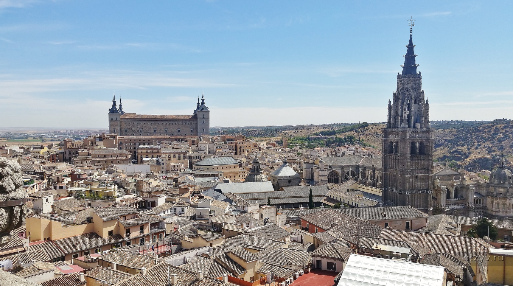 Alcazar - Biblioteca de Castilla-La Mancha