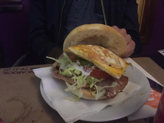 Hamburgueseria Alexandra