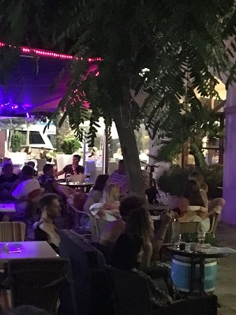Marcosies Cafe 5