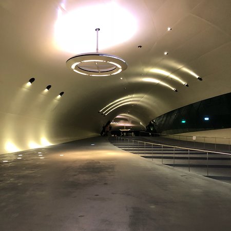 Wei Wu Ying Center For The Arts