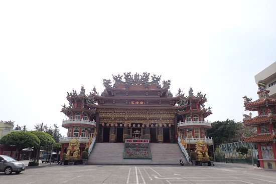 Qijin Feng Shan Temple