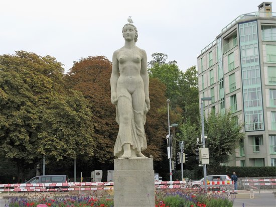 Quartier des Eaux-Vives