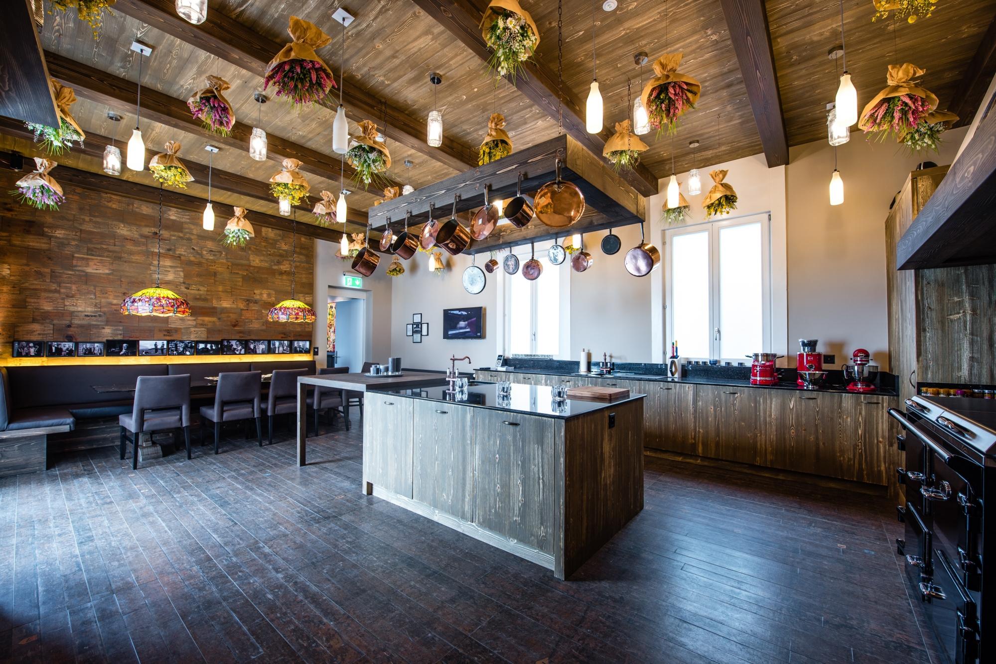 The Mosimann Collection