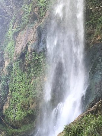 Sunturas Falls