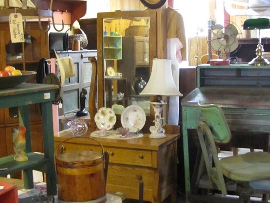 Boone's Antiques