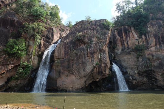 Chat Trakan Waterfalls